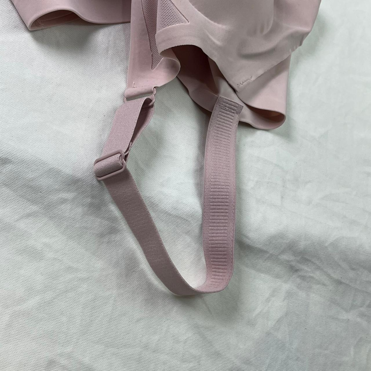 ComfortFlex Seamless Bra – Soft Padded, Wire-Free, Adjustable Straps (All-Day Comfort)