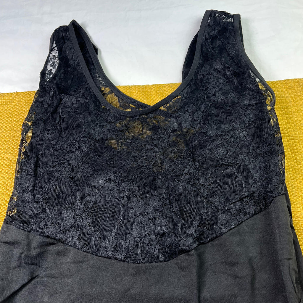 Black Lace Bra Top – Flexible Fit, Soft Inner Cups, Adjustable Straps, Elegant Sleeveless Design | Posheeda Libaas